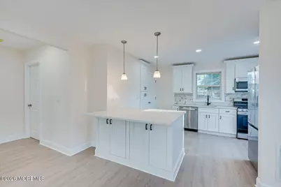 17 Washington Avenue, Leonardo, NJ 07737 - Photo 9