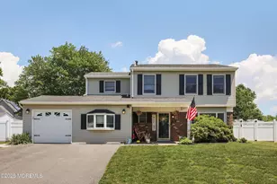 70 Starlight Rd, Howell Township, NJ 07731 - Photo 3