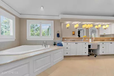 600 Little Silver Point Road, Little Silver, NJ 07739 - Photo 33