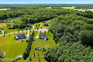 11 Rolling Meadows Ct, Cream Ridge, NJ 08514 - Photo 29