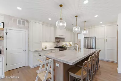 11 Rolling Meadows Court, Cream Ridge, NJ 08514 - Photo 5