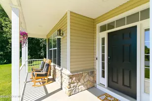 11 Rolling Meadows Ct, Cream Ridge, NJ 08514 - Photo 37