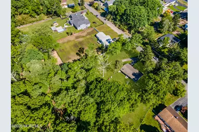416 Oak Tree Road, Freehold, NJ 07728 - Photo 31