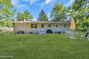 416 Oak Tree Rd, Freehold, NJ 07728 - Photo 5