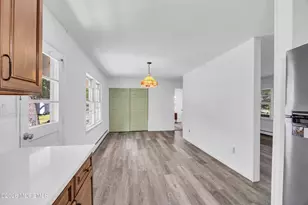 416 Oak Tree Rd, Freehold, NJ 07728 - Photo 15