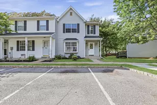 520 Davids Ct, Lakewood, NJ 08701 - Photo 1