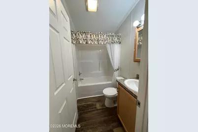 30 Pine Creek Village, Hazlet Township, NJ 07730 - Photo 11