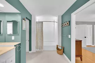 33 Baldwin Ave, Morganville, NJ 07751 - Photo 27