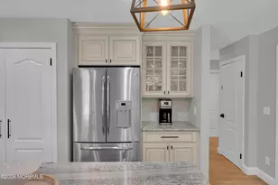 33 Baldwin Ave, Morganville, NJ 07751 - Photo 19