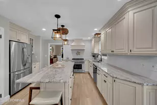 33 Baldwin Ave, Morganville, NJ 07751 - Photo 15