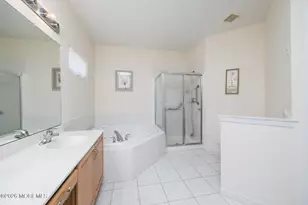 22 Hyacinth Ct, Holmdel, NJ 07733 - Photo 19