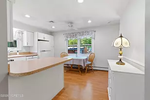 224 Steering Ln, Manahawkin, NJ 08050 - Photo 5