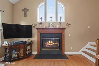 19 Chambry Court, Freehold, NJ 07728 - Photo 15