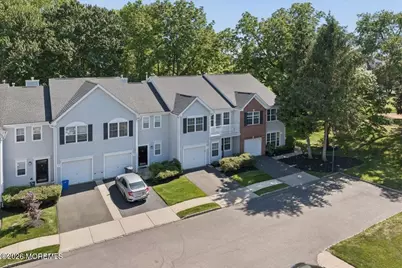 3 Whitemarsh Drive, Manalapan Township, NJ 07726 - Photo 3