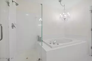 3 Whitemarsh Dr, Manalapan Township, NJ 07726 - Photo 29