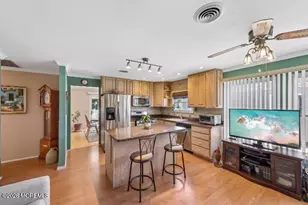22 Cabrillo Blvd, Toms River Township, NJ 08757 - Photo 17