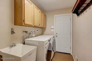 3 Baskenridge Dr, Middletown, NJ 07748 - Photo 19