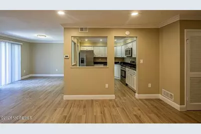 34 Harbor Circle, Freehold, NJ 07728 - Photo 21
