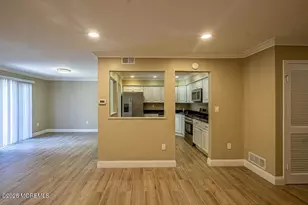 34 Harbor Cir, Freehold, NJ 07728 - Photo 21