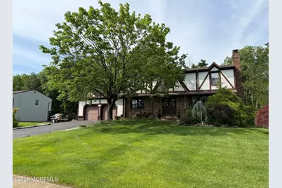 49 Prescott Place, Freehold, NJ 07728 - Photo 3