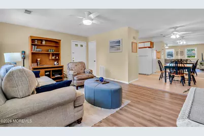 601 Mistletoe Avenue #9, Point Pleasant, NJ 08742 - Photo 5