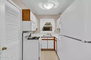 601 Mistletoe Ave, Point Pleasant, NJ 08742 - Photo 9