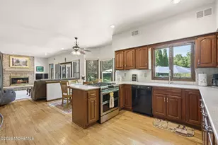 26 Crosswicks Ellisdale Rd, North Hanover Township, NJ 08016 - Photo 15
