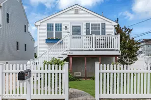 301 W Kupper Dr, Normandy Beach, NJ 08739 - Photo 1