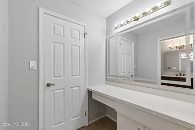 262 Daffodil Drive, Freehold, NJ 07728 - Photo 17