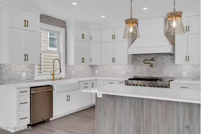 200 Central Avenue, Point Pleasant Beach, NJ 08742 - Photo 25