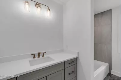 200 Central Avenue, Point Pleasant Beach, NJ 08742 - Photo 27