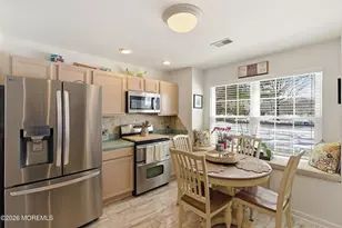 199 Crooked Stick Ct, Howell Township, NJ 07731 - Photo 7