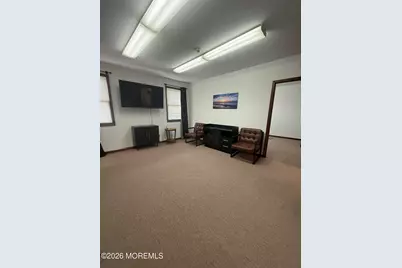 208 Maple Avenue #Suite 4, Red Bank, NJ 07701 - Photo 3