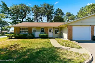 21 Cambridge Circle, Manchester Township, NJ 08759 - Photo 1