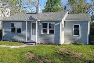 709 Cedar St, Lakehurst, NJ 08733 - Photo 1