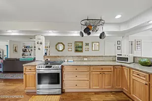 699 Aldrich Rd, Howell Township, NJ 07731 - Photo 7