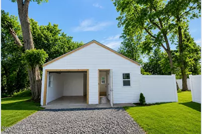130 Court Street #G, Freehold, NJ 07728 - Photo 3
