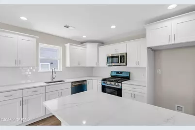 1123 Heck Avenue, Neptune Township, NJ 07753 - Photo 9