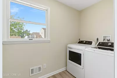 1548 Longboat Avenue, Beachwood, NJ 08722 - Photo 15