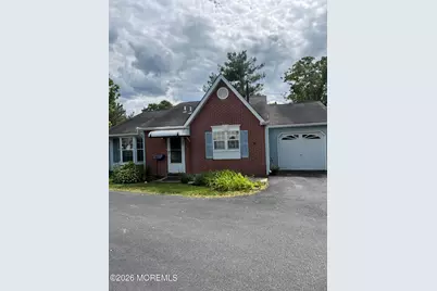 17 Datchet Close, Freehold, NJ 07728 - Photo 1