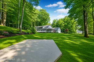 26 Mountainside Dr, Colts Neck Township, NJ 07722 - Photo 13