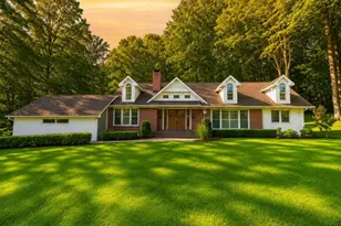 26 Mountainside Dr, Colts Neck Township, NJ 07722 - Photo 3