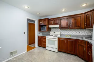 409 Fairfield Way, Neptune Township, NJ 07753 - Photo 5