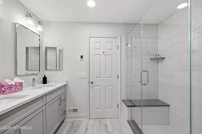 330 Princeton Court, Shrewsbury, NJ 07702 - Photo 21