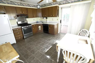 47 Coral Bell Holw Hollow, Toms River Township, NJ 08755 - Photo 11
