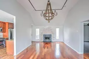 20 Tower Hill Dr, Red Bank, NJ 07701 - Photo 3