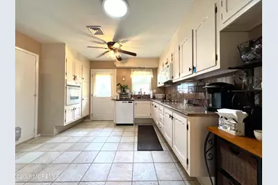 258 Jefferson Court #B, Lakewood, NJ 08701 - Photo 13