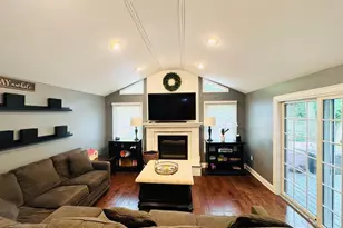 18 Providence Ln, Howell Township, NJ 07731 - Photo 11