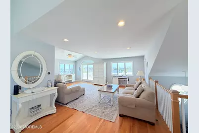 212 N Barnegat Avenue, Surf City, NJ 08008 - Photo 5