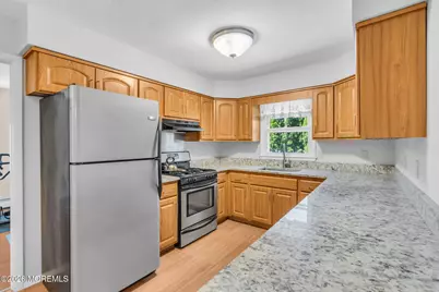 10 Sheridan Road, Toms River Township, NJ 08757 - Photo 9